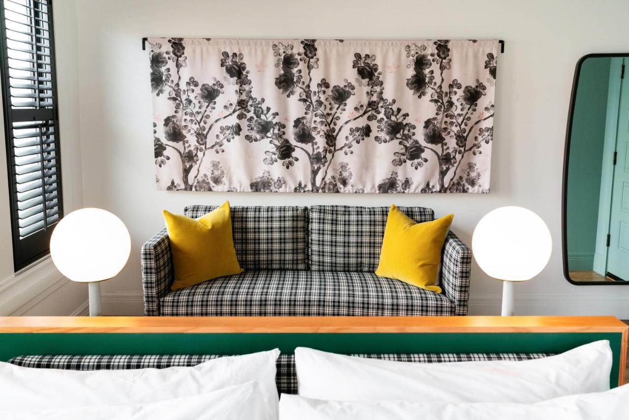 Hotel Grand Stark Portland Bagian luar foto